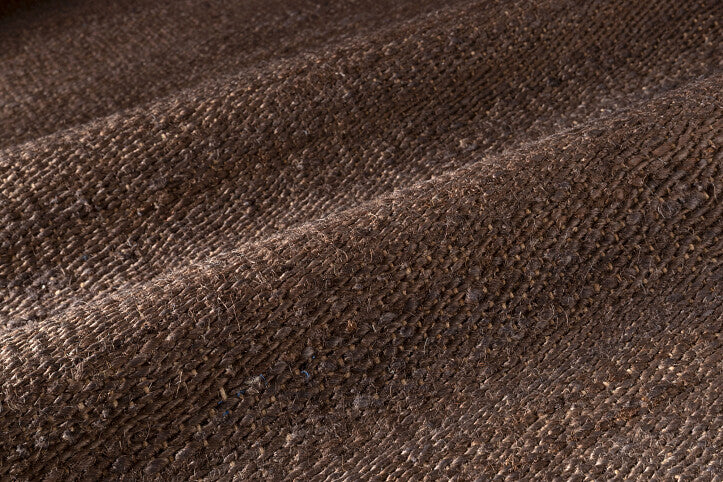 Loook Fringe 105 Hemp Rug Brown detail – The Slow Store