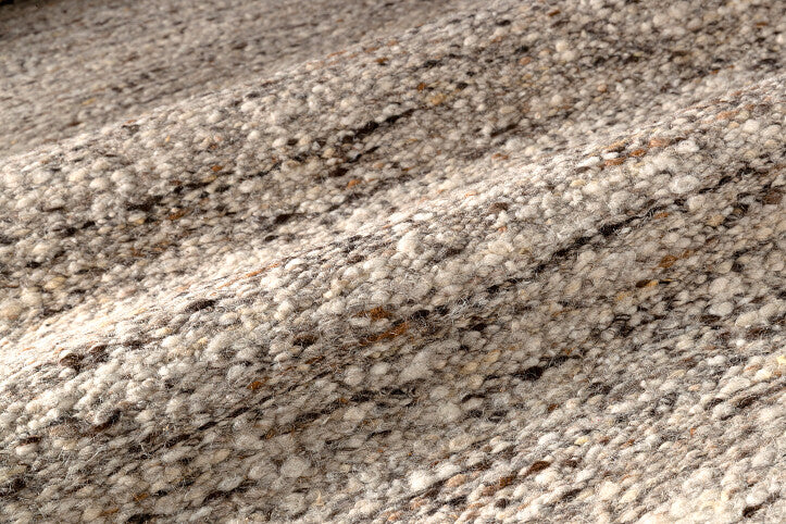 Loook ~ Weave 106 Wool Rug - Taupe - detail - The Slow Store