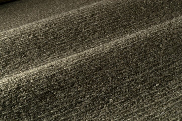 Loook Nomad 406 Handspun Wool Rug Green detail – The Slow Store