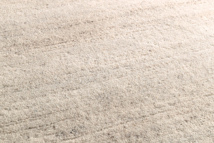 Loook Cloud 418 Hand-Knotted Wool Rug Pearl detail – The Slow Store