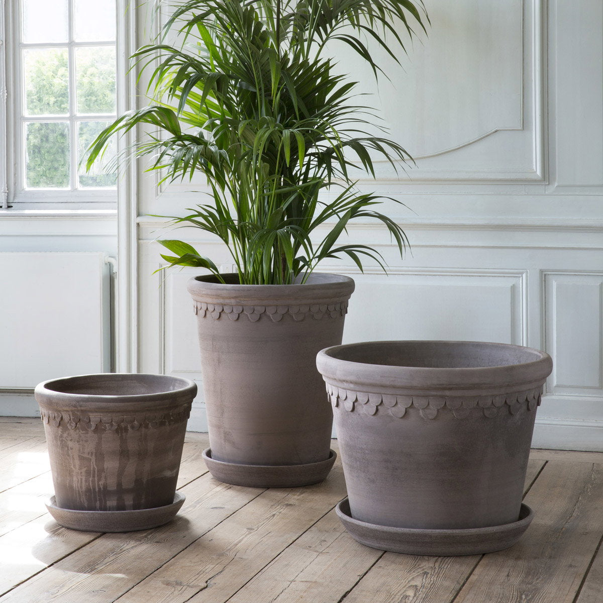 Bergs Potter Københavner Saucer Grey Terracotta – The Slow Store – sfeerbeeld 1