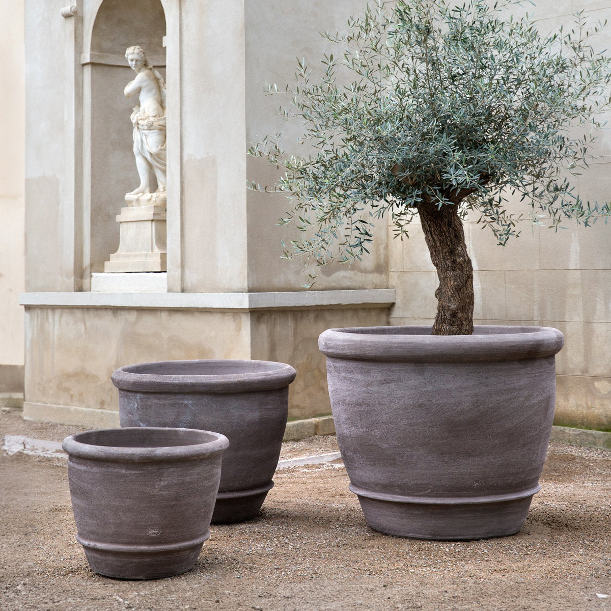 Bergs Potter Campana Grey Terracotta – The Slow Store – sfeerbeeld 1